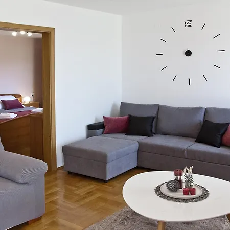 Apartment Noel Kastela