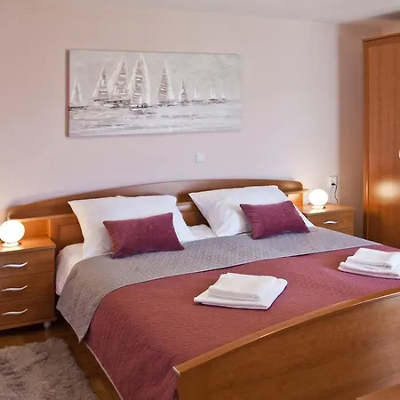 Noel Apartment *